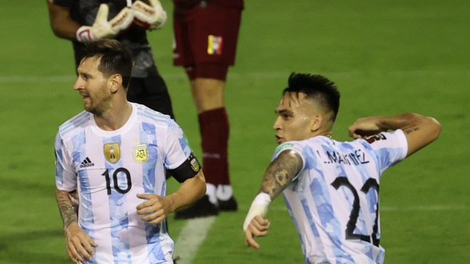 Frikë për Lautaron dhe Mesin, avioni argjentinas pezull në qiell