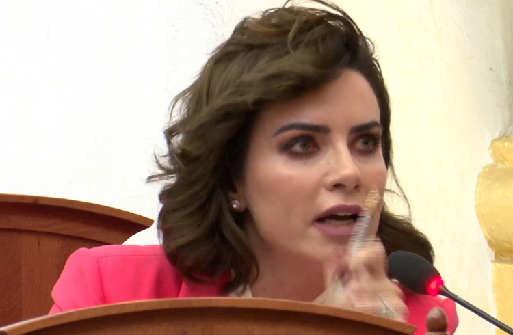 Duma shpërthen ndaj Nikollës: “E shihni Ramën si epror, ndaljani fjalën kur përçmon!”