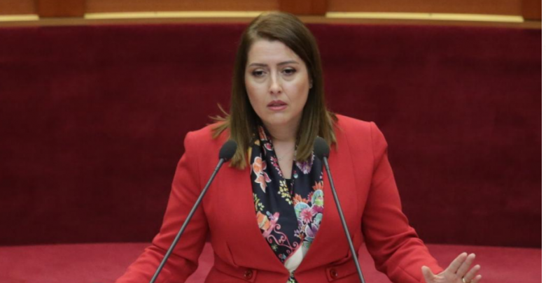 Manastirliu: Do vendosim pasaportë vaksinimi për të hyrë në lokale