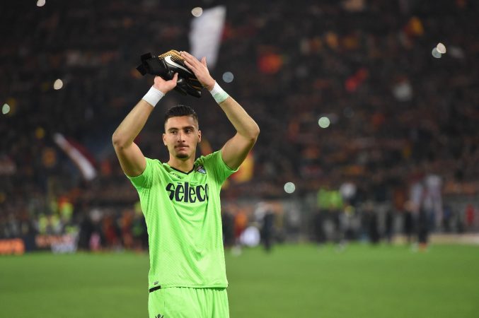 Në Angli të bindur, Strakosha largohet nga Lazio, portierin e josh “Premier League”