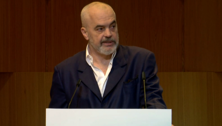 Rama: Çdo vit do të ketë rritje page për mësuesit, objektivi ynë është rritja 40%