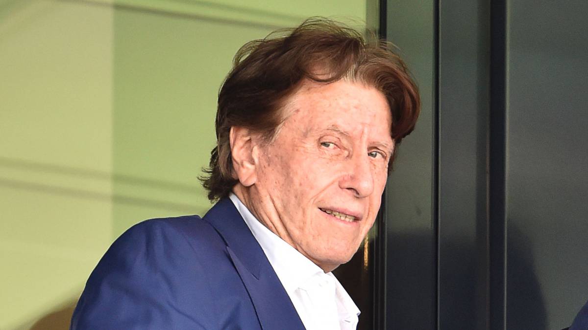 Shpërthen agjenti i Levandovskit: Topi i Artë 2021 nuk i përket Mesit. Klienti im nuk u vodh, por…