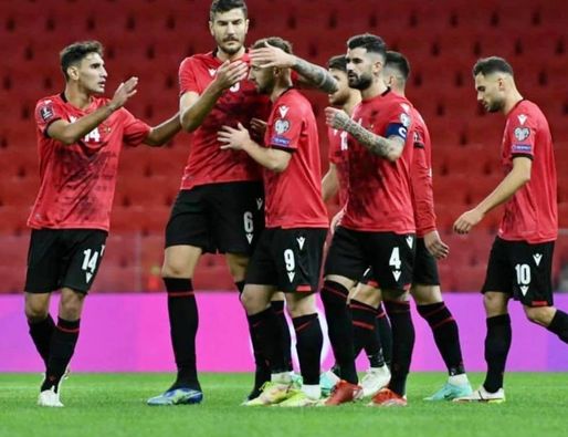 “Shqipëria e jona edhe kur humbet”, Edi Rama: “Më e mira nuk ka ardhur ende!”