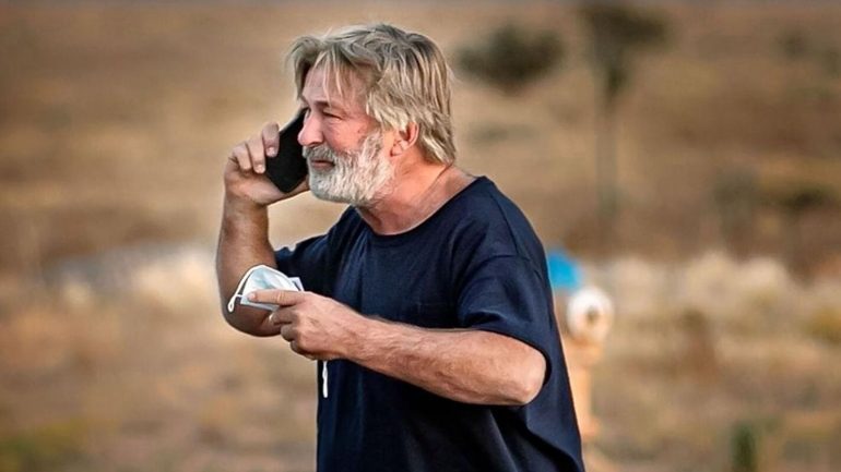 Vrasja në skenën e xhirimeve, ngrihet akuzë ndaj aktorit Alec Baldwin