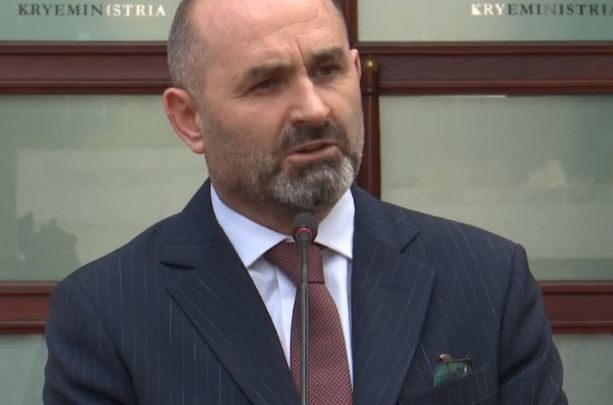 Vetting për noterët, ministri Manja: Askush në sistem që ka lidhje me krimin