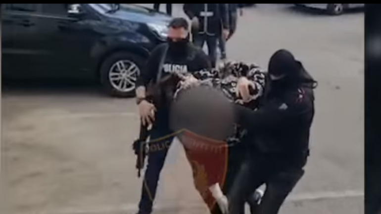 EMRI/ Vranë dhe hodhën në rezervuar 25-vjeçarin, arrestohet njëri nga autorët