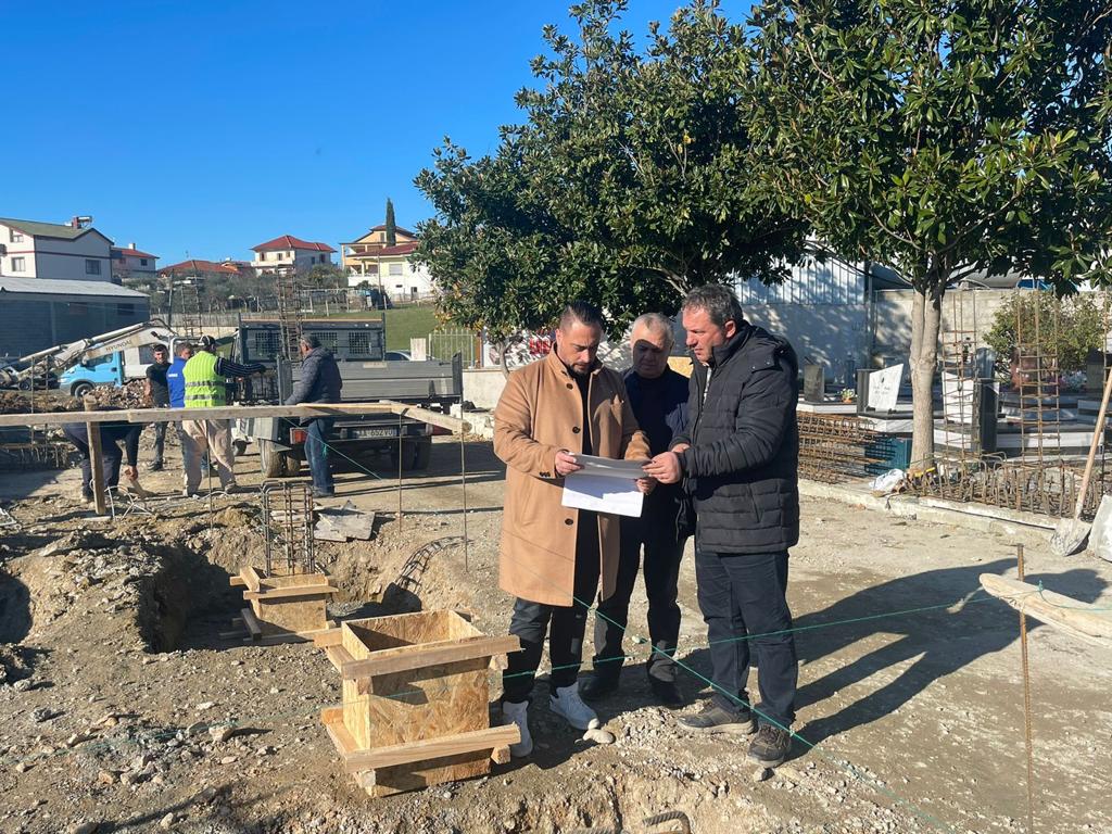 Kryebashkiaku Arbana apeloi për vullnetarizëm, bizneset i bashkohen thirrjes (FOTO)