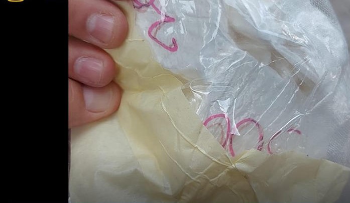 5-vjeçarja konsumon kokainë, i ati ia dha për ilaç në gotën e ujit