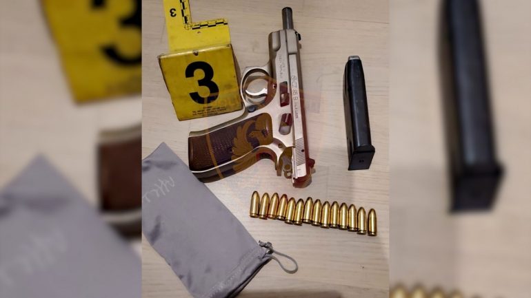 Planifikuan vrasjen e Preng Palucës, gjendet banesa e Edmir Vlashit, sekuestrohet një armë