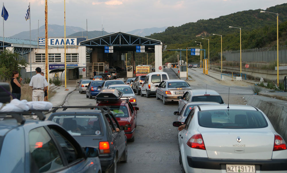 Greqia ndalon hyrjen e shtetasve nga vendet e treta, ja çfarë vendos për shqiptarët