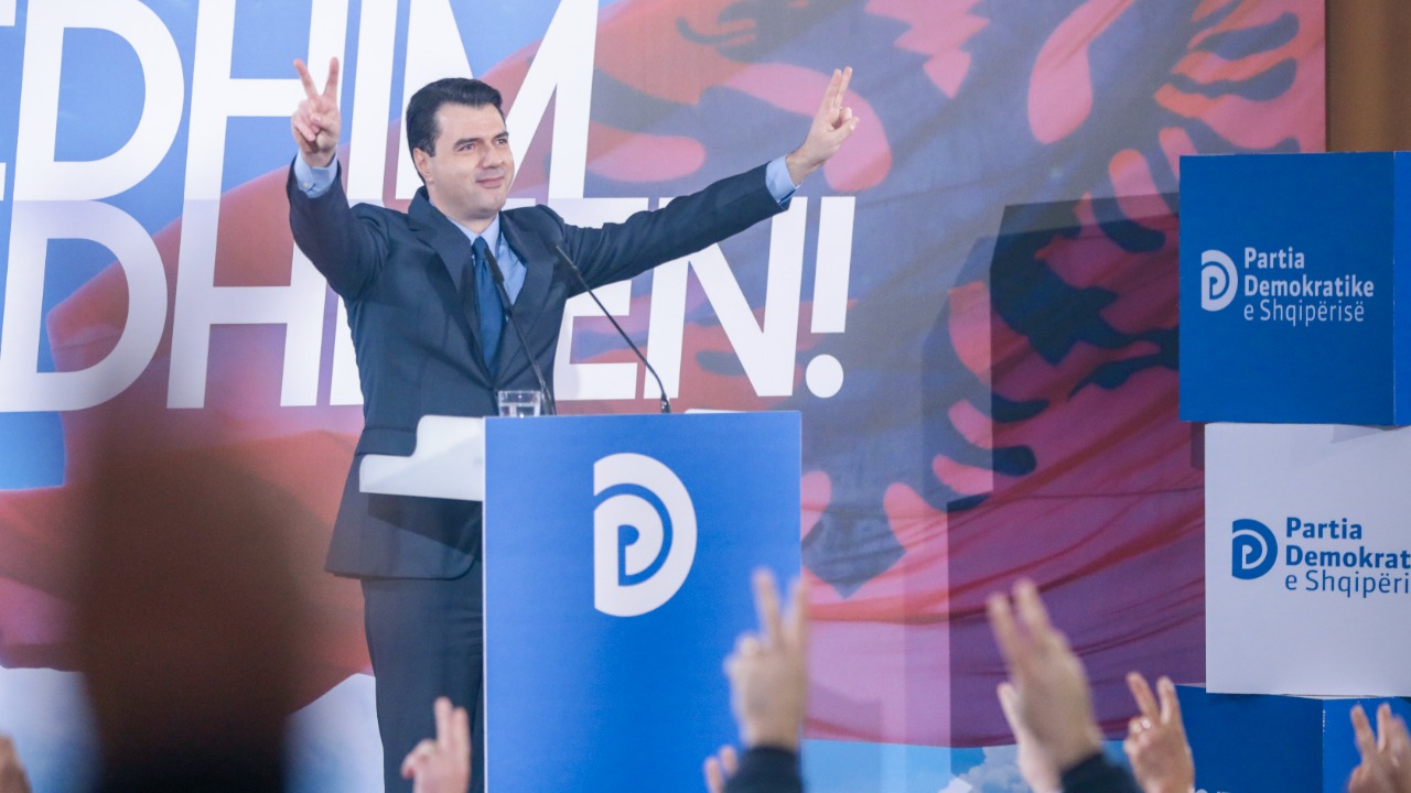 Deklaratat e Ramës në konferencën e fundvitit, Basha i përgjigjet me thënien e At Gjergj Fishtës