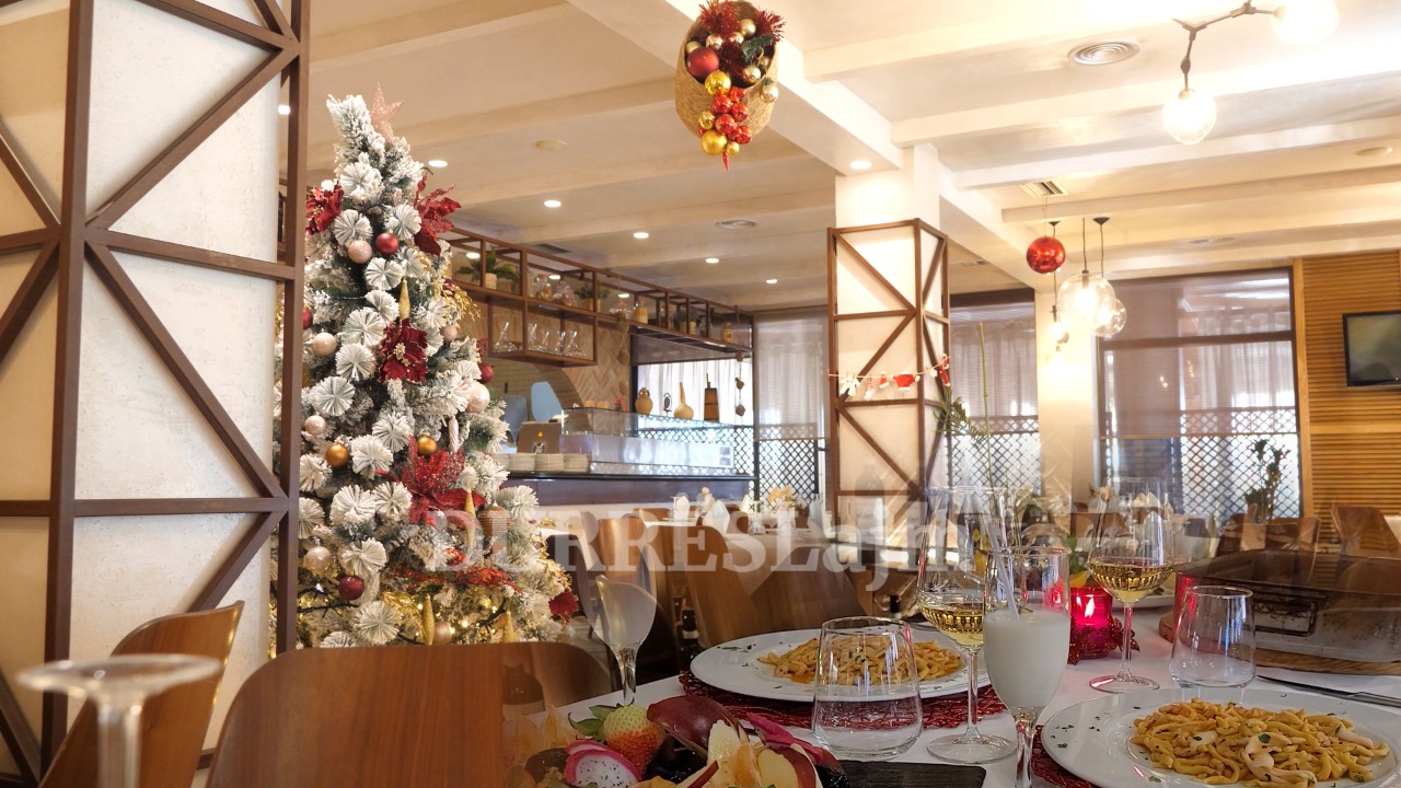 Menuja festive e fundvitit, restorant &#8220;Rimini&#8221; në Durrës është një zgjedhje cilësore dhe plot shije (VIDEO)