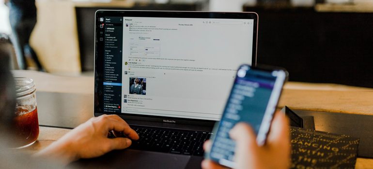 Joshte të miturat në rrjetet sociale, arrestohet gjatë takimit me një minorene 59-vjeçari