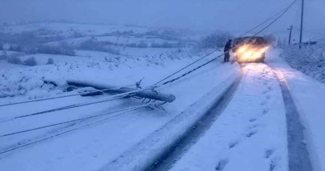 Regjistrohet një tjetër viktimë nga moti i keq në vend
