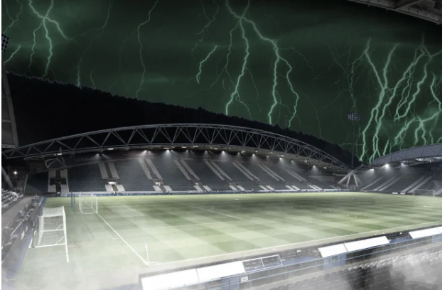 “Kërcënimi” i Omicron, klubet e Premier League kanë frikë nga mbyllja e stadiumeve gjatë Krishtlindjeve