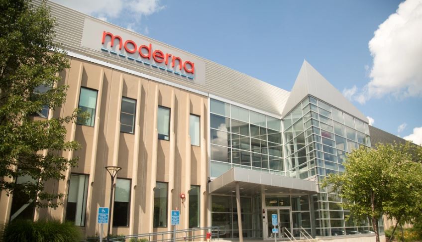 Moderna: Doza e tretë e vaksinës është efektive kundër Omicron