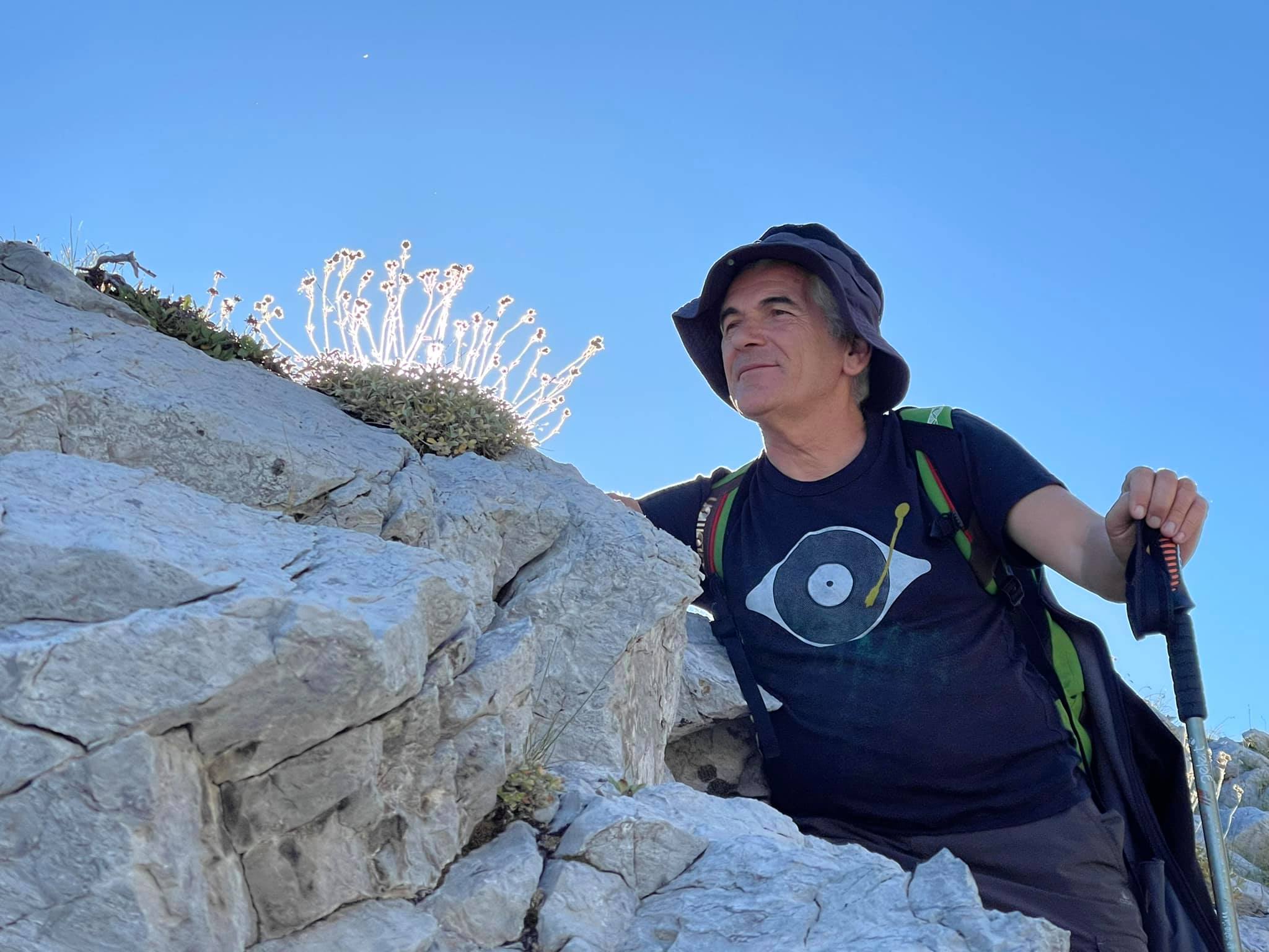 “Kur të vdes…”/ Çfarë shkroi në “Facebook” një muaj më parë alpinisti, që vdiq dje në Munellë