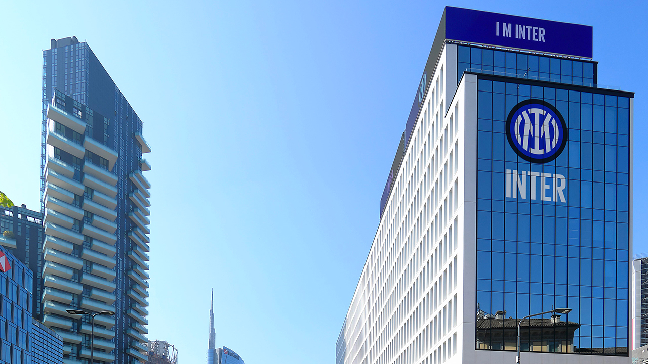 Pas Juventusit, bastisen edhe zyrat e Interit