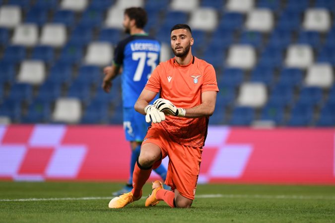 Porta bëhet çështje, Lazio në dilemë, Strakosha kërkon postin e titullarit