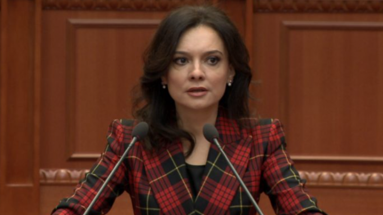 “Rama udhëton me charter”/ Spiropali-deputetit të PD-së: Udhëton kryeministri se ka çmime për të marrë