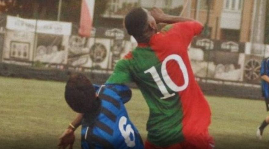 Tragjedi në Itali, humb jetën në fushën e lojës një futbollist 18-vjeçar