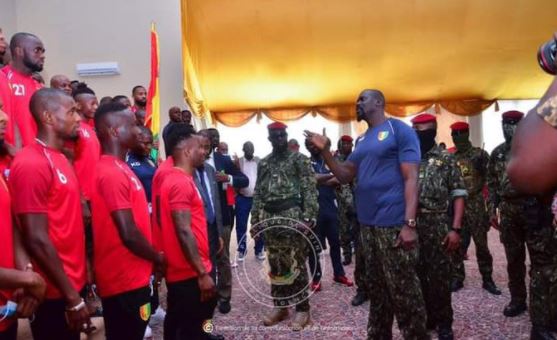 Urdhër për kombëtaren e Guinesë: Fitoni Kupën ose rimbursoni paratë