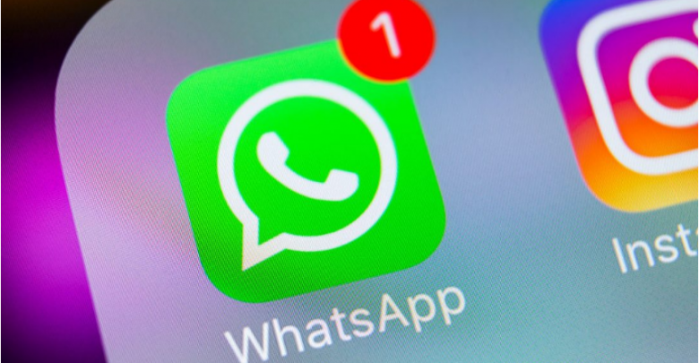 Si të dukeni “offline” kur jeni “online” në Whatsapp