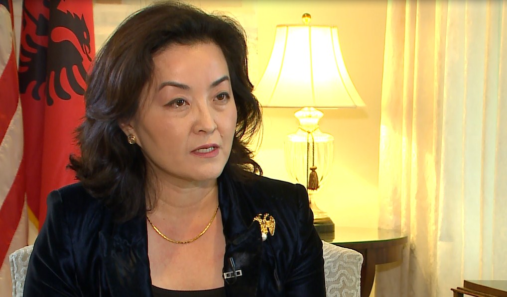 “Pashë lot në faqen e policit”, Kim ndan mesazhin prekës: “SHBA-të dhe Shqipëria e mbajnë gjithnjë njëra-tjetrën afër!”