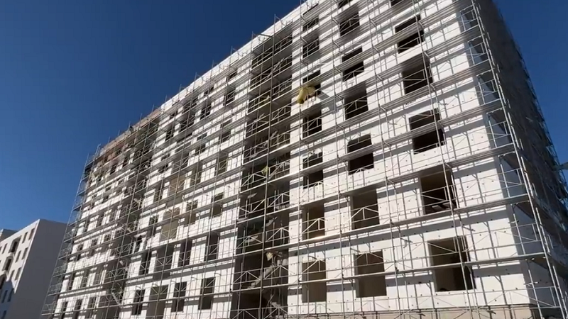 Dorëzohen 802 shtëpi në Shijak, Rama: Vijon puna për 31 pallate (VIDEO)