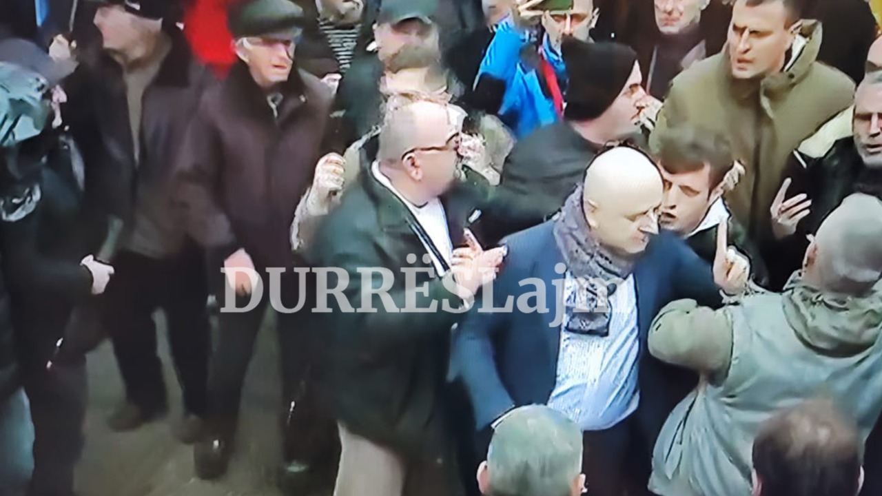 Tensionet e para, mbështetësit e Berishës përplasen me Sekretarin e PD-së