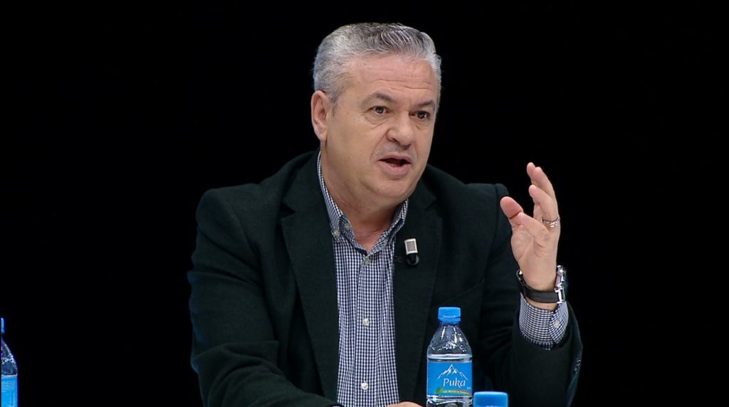 “Presion për të më mbyllur gojën”, Myslim Murrizi reagon sërish pas hetimeve për pastrim parash