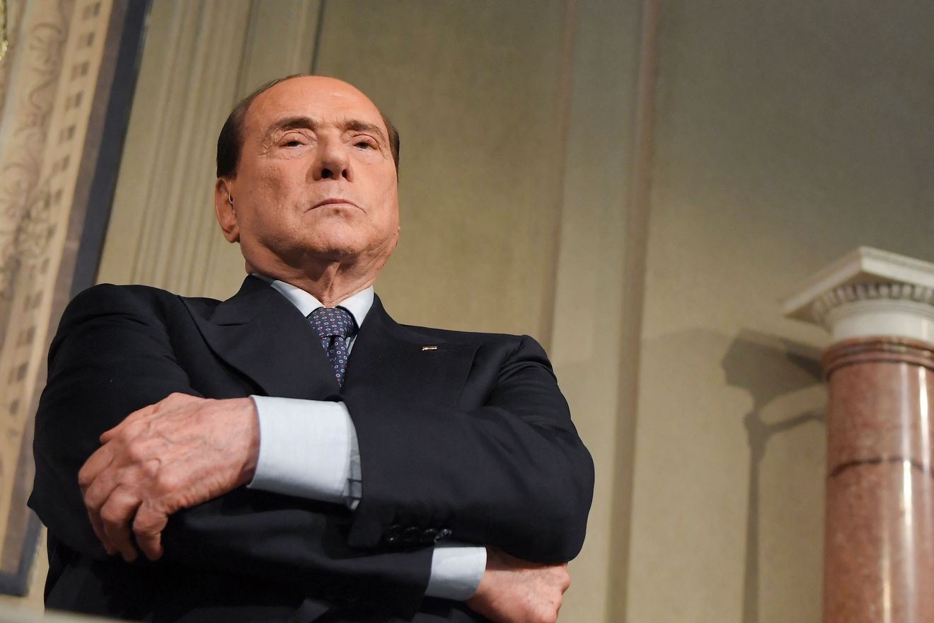 Berlusconi ndërron mendje, tërheq kandidaturën për Presidencën e Italisë dy ditë përpara procesit