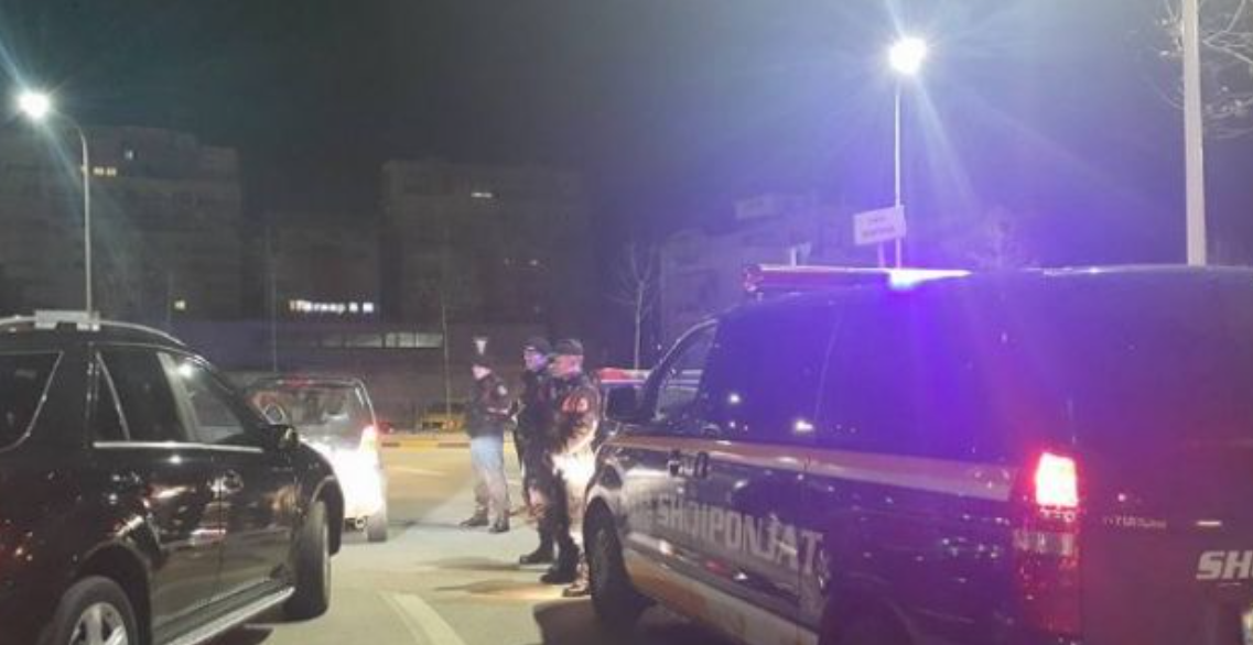 Çfarë po ndodh në Sarandë? Policia aksion “blic”, ngre postoblloqe në hyrje-dalje të qytetit