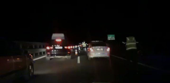 E FUNDIT/ Aksident i rëndë, raportohet për viktima