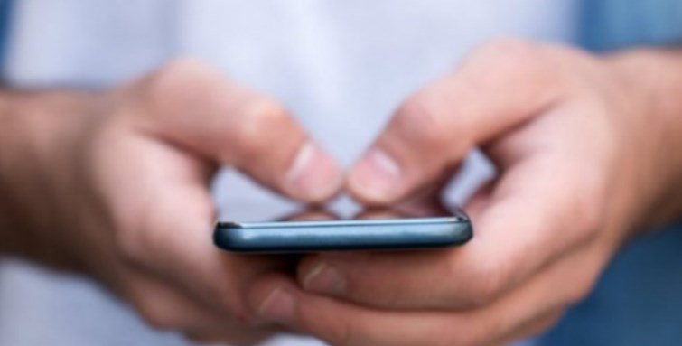 Tragjike/ U nda nga e dashura, i riu shqiptar i jep fund jetës, gjendet i varur në një pemë