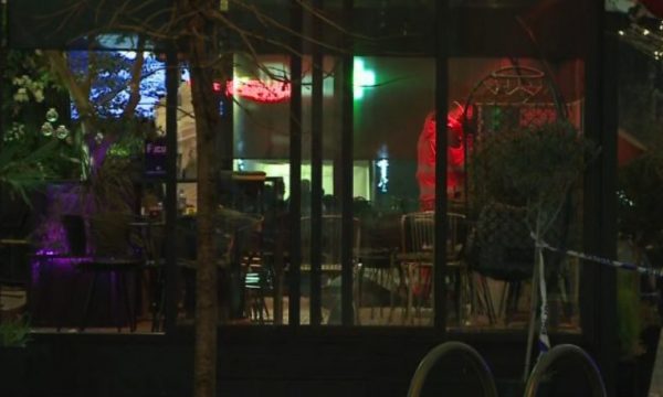 Pamjet nga atentati me breshëri plumbash në kryeqytet, konfirmohet viktima e parë! Edhe tre të plagosur (VIDEO)