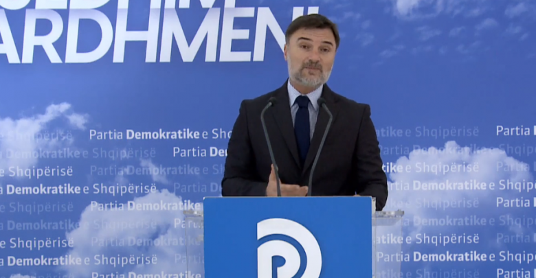 Dorëheqja e Helidon Bushatit, Basha vendos Alibeajn drejtues në Shkodër