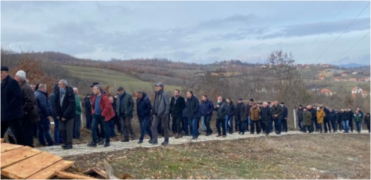 Kadri Veseli humbi nënën e tij, familjarët prekin me fjalët e tyre: “Nuk e dimë a e ka marrë vesh lajmin”