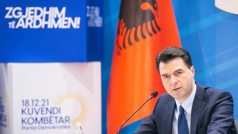 Basha: Hera e parë në histori që një person i shpallur non grata thërret një protestë kundër partisë së tij