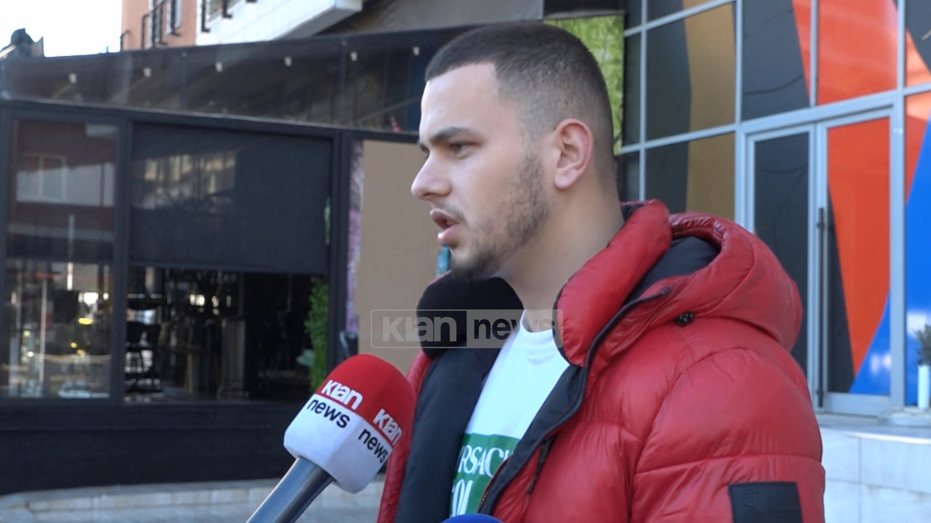 Flet menaxheri i lokalit: Gruaja e viktimës ishte në tavolinë, 5 minuta pasi u largua erdhën atentatorët