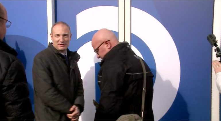 “Më datë 8 do marrin xhevapin”, Strazimiri: Godina e mbyllur në këtë mënyrë tregon frikën e Bashës