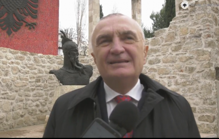 Meta homazhe në varrin e Heroit Kombëtar: Skënderbeu përcaktoi në mënyrë të pakthyeshme identitetin evropian të popullit tonë