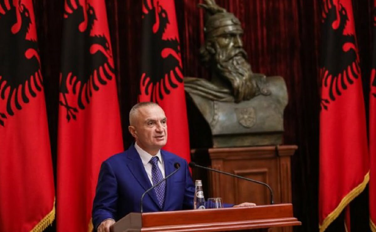 Vendimi për shkarkimin e Presidentit Meta, Gjykata Kushtetuese shtyn seancën