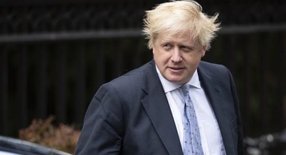 Kryeministri brianik: Vaksina kundër COVID-19 nuk do të jetë e detyrueshme