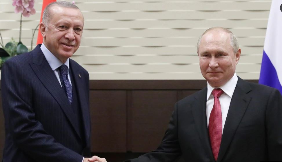 Putin dhe Erdogan bisedë telefonike, zotohen se do të thellojnë raportet mes tyre