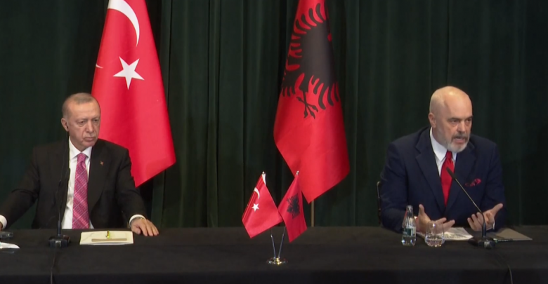 Çfarë fshihet pas kësaj ndihme të Turqisë? Erdogan: “Mos më pyesni për këtë, sepse…”