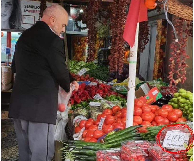 Rama bëri pazar sot, komentuesi: “Hë, si t’u duk çmimi i domateve? Kam që në korrik që i shoh me nostalgji”