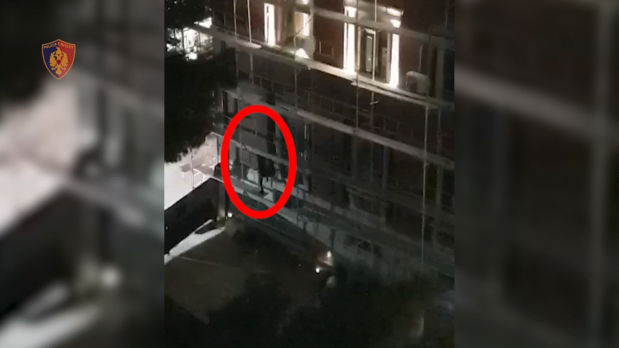 Tentoi të hynte për të vjedhur në ambientet e bashkisë Durrës, arrestohet 27-vjeçari (VIDEO)