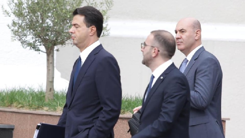 E larguan apo u dorëhoq? Gazment Bardhi tregon ç’ndodhi me Alfred Rushaj