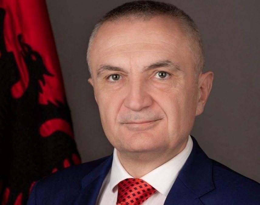 Presidenti Meta dënon sulmin rus: Shqipëria qëndron me Ukrainën në këtë orë të errët